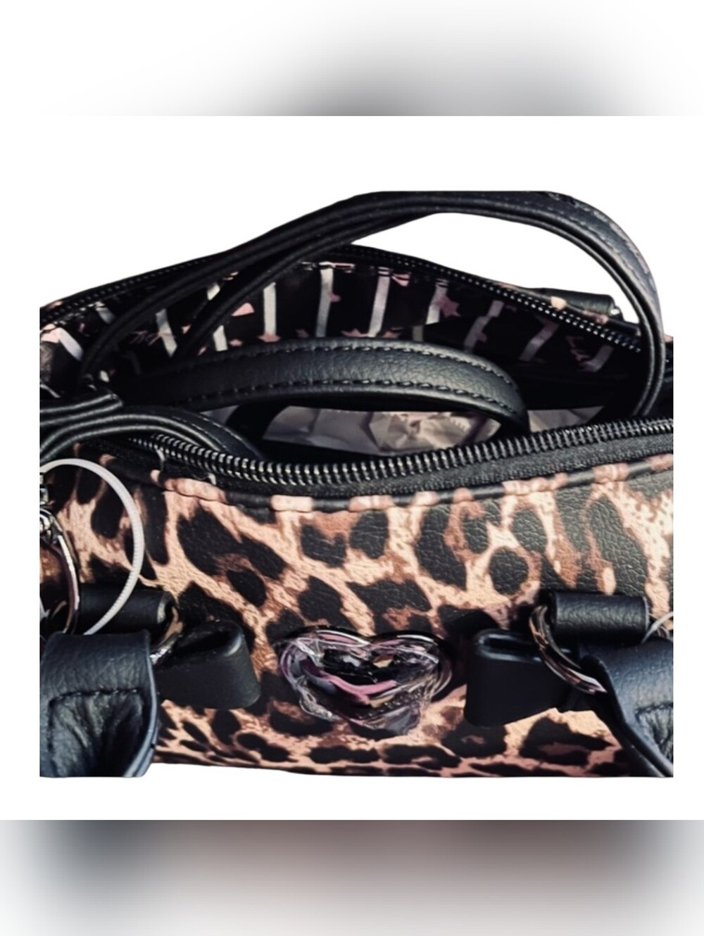 Betsy Johnson Leopard Print Satchel - Black & Tan NEW - Picture 4 of 6
